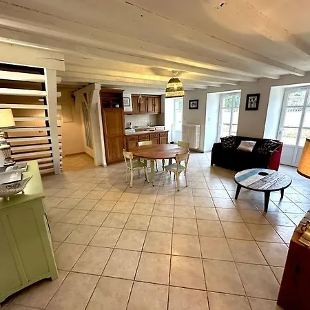 Spacieux Et Indépendant à Appartement