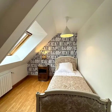 Spacieux Et Indépendant à Valognes