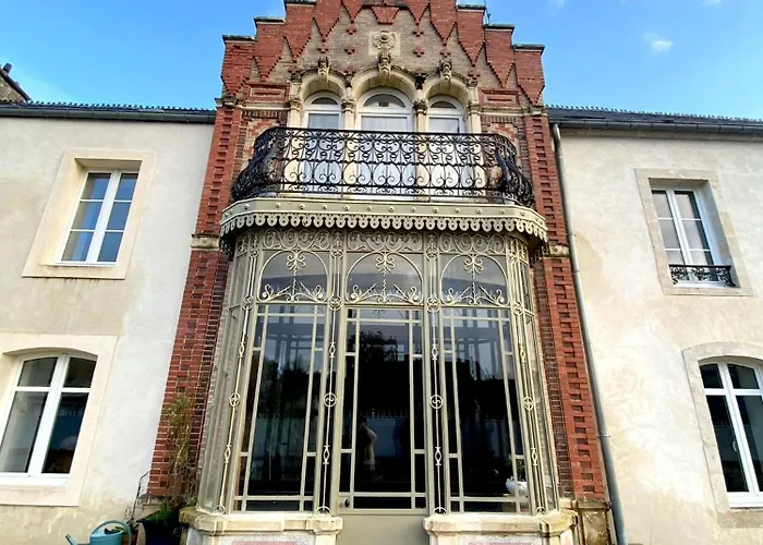 Spacieux Et Indépendant à Appartement *