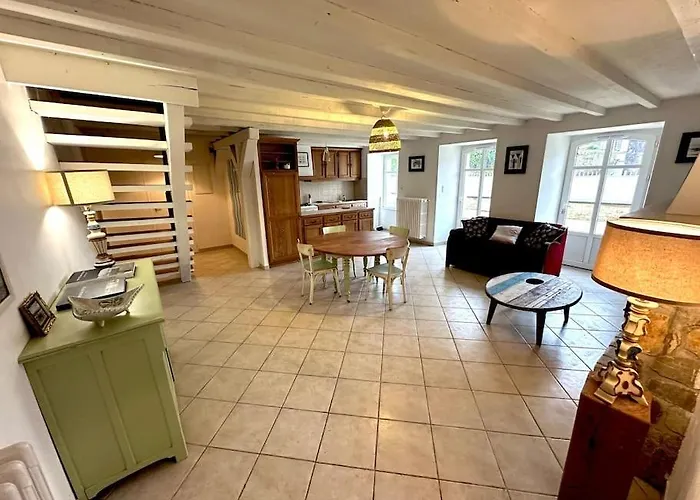 Spacieux Et Indépendant à Appartement