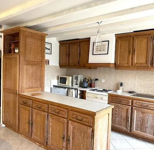 Spacieux Et Indépendant à * Valognes